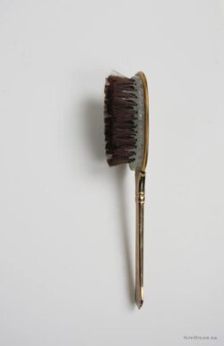 Henigman Bruce - Brush Cut, Vintage Brush, wig hair, 10" x 3" x 1 1/2" Henigman Bruce - Brush Cut